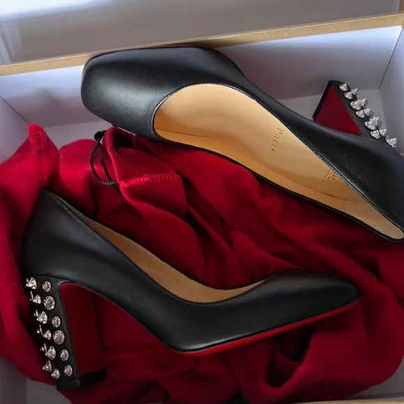 spiky red bottom shoes